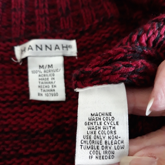 Sweater - Picture 5 of 5